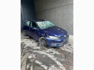 Coche siniestrado Volkswagen Golf Golf VII (AUA), Hatchback, 2012 / 2021 1.6 TDI BMT 16V 2018/1