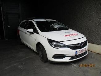 Dezmembrări autoturisme Opel Astra Astra K Sports Tourer, Combi, 2015 / 2022 1.5 CDTi 105 12V 2020/2