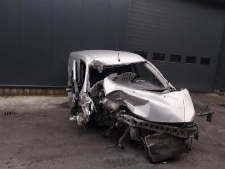 Coche siniestrado Ford Transit Connect Transit Connect (PJ2), MPV, 2013 1.6 TDCi 16V 75 2014/8