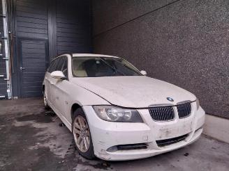 Dezmembrări autoturisme BMW 3-serie 3 serie Touring (E91), Combi, 2004 / 2012 325i 24V 2006/3