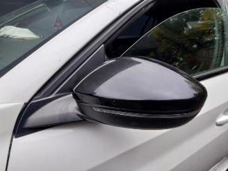 Peugeot 208 208 II (UB/UH/UP), Hatchback 5-drs, 2019 1.2 Vti 12V PureTech 130 picture 4