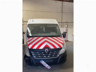 rozbiórka samochody osobowe Renault Master  2017/5