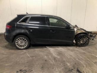 Audi A3 A3 Sportback (8VA/8VF), Hatchback 5-drs, 2012 / 2020 1.6 TDI Ultra 16V picture 2