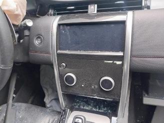 Land Rover Discovery Discovery Sport (LC), Terreinwagen, 2014 1.5 P300e 12V AWD picture 17