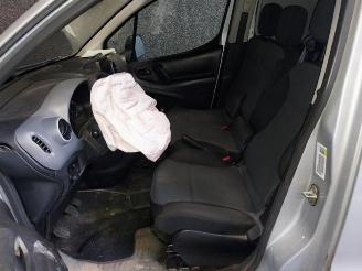 Peugeot Partner Partner (GC/GF/GG/GJ/GK), Van, 2008 / 2018 1.6 VTI 16V picture 18