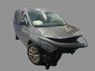 Vrakbiler auto Ford Transit Connect Transit Connect, Van, 2024 2.0 EcoBlue 2024/8