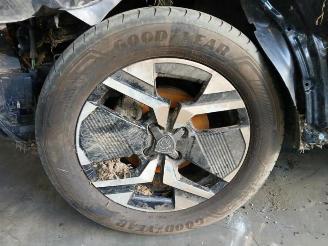 Peugeot 2008 2008 (UD/UK/UR/US/UX), MPV, 2019 1.2 VTi 12V PureTech 130 picture 19