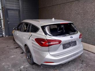Vrakbiler auto Ford Focus Focus 4 Wagon, Combi, 2018 / 2025 1.0 EcoBoost 12V Hybrid 155 2025/4