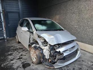 Vrakbiler auto Hyundai Ix20 iX20 (JC), SUV, 2010 / 2019 1.4i 16V 2013/1