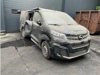 Uttjänta bilar auto Opel Vivaro Vivaro Combi, Bus, 2019 2.0 Diesel 145 2021/8