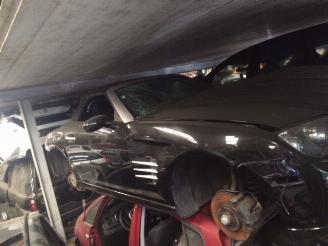 demontáž osobní automobily Chrysler Crossfire cabrio 2006/1