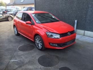Purkuautot passenger cars Volkswagen Polo 1.4 benzine 2012/1