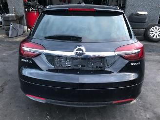 Salvage car Opel Insignia 2000cc - diesel - 6vit 2014/3