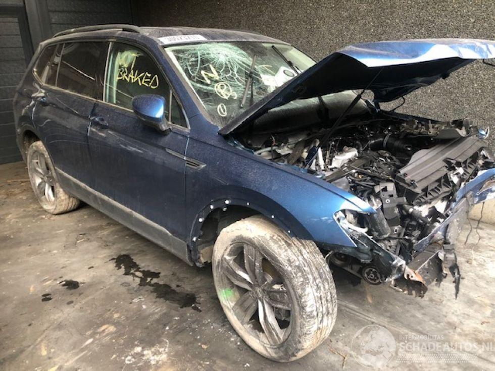 Volkswagen Tiguan 2000CC - DIESEL -AUTOMAAT