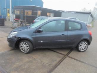 Renault Clio Clio III (BR/CR), Hatchback, 2005 / 2014 1.6 16V picture 2