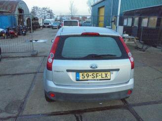 Ford Fiesta Fiesta 5 (JD/JH), Hatchback, 2001 / 2009 1.3 picture 3
