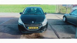 demontáž osobní automobily Peugeot 208 208 I (CA/CC/CK/CL), Hatchback, 2012 / 2019 1.0 Vti 12V PureTech 2015/5