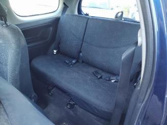 Toyota Yaris Yaris (P1), Hatchback, 1999 / 2005 1.0 16V VVT-i picture 16