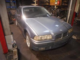 Purkuautot passenger cars BMW 3-serie 318i 1996/1