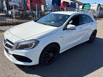 Sloopauto Mercedes A-klasse  2013/1