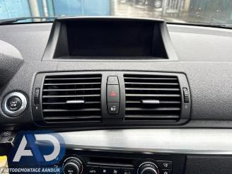 BMW 1-serie 1 serie (E81), Hatchback 3-drs, 2006 / 2012 120i 16V picture 21