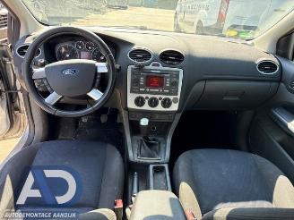 Ford Focus Focus 2 Wagon, Combi, 2004 / 2012 1.8 16V picture 12