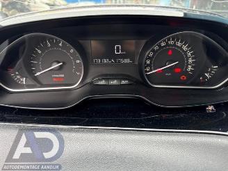 Peugeot 208 208 I (CA/CC/CK/CL), Hatchback, 2012 / 2019 1.2 Vti 12V PureTech 82 picture 16