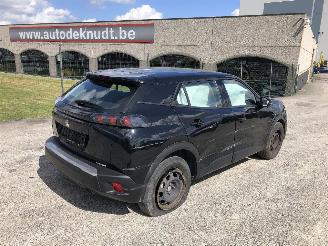 Unfallwagen Peugeot 2008 1.2 TURBO 2020/10