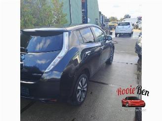 Nissan Leaf Leaf (ZE0), Hatchback, 2010 / 2017 Leaf picture 6