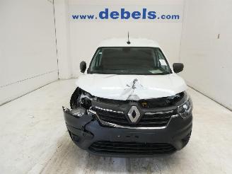 damaged passenger cars Renault Express 1.5D BLUE DCI 2023/1