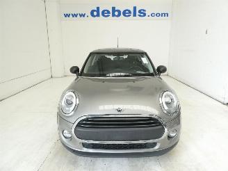 Vaurioauto  passenger cars Mini One 1.5D  D 2017/1