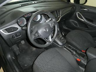 Opel Astra SPORTS TOURER picture 15