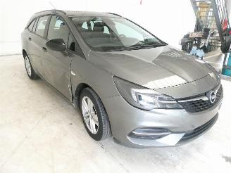 Opel Astra SPORTS TOURER picture 8