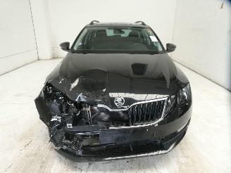 Skoda Octavia AMBITION picture 2
