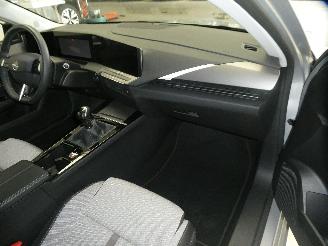 Opel Astra ELEGANCE picture 12