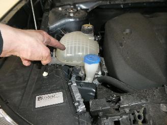 Volvo XC40 MOMENTUM picture 28