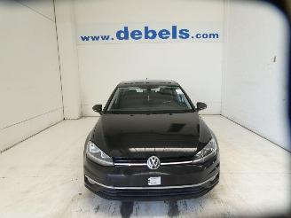 Vaurioauto  passenger cars Volkswagen Golf COMFORTLINE 2020/8