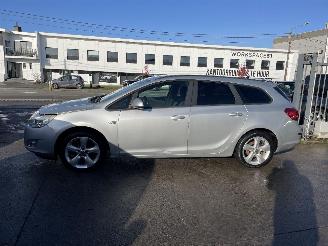 Opel Astra SPORTSTOURER picture 8