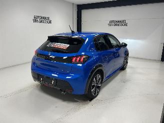 Peugeot 208 GT LINE picture 3