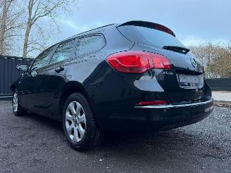 Opel Astra 1.6 CDTI ENJOY picture 13