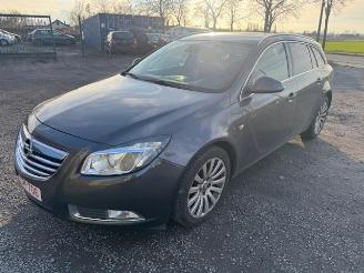 uszkodzony samochody osobowe Opel Insignia  2009/7