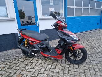 Kymco  SUPER 8 45KM picture 4