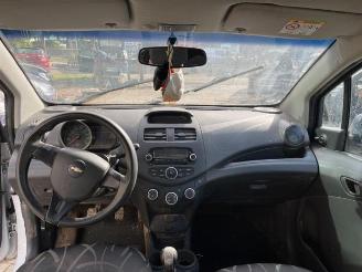 Chevrolet Spark  picture 9