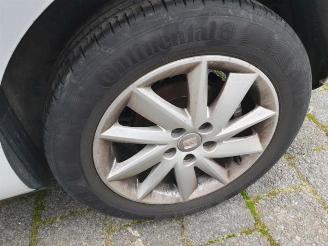 Seat Ibiza Ibiza IV SC (6J1), Hatchback 3-drs, 2008 / 2016 1.6 TDI 90 picture 9