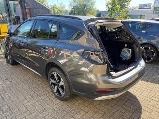 Ford Focus Focus 4 Wagon, Combi, 2018 / 2025 1.0 Ti-VCT EcoBoost 12V 125 picture 3