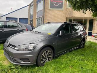 Coche siniestrado Volkswagen Golf Golf VII Variant (AUVV), Combi, 2013 / 2021 2.0 TDI 150 16V 2019
