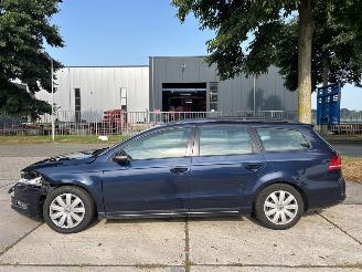 Volkswagen Passat 1.6 TDI 16V Bluemotion Combi/o  Diesel 1.598cc 77kW (105pk) FWD 2010-08/2014-12  CAYC picture 3