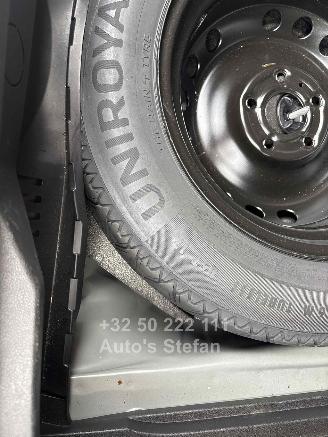 Renault Captur TECHNO picture 9