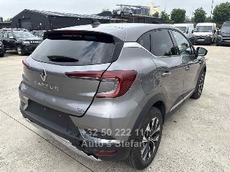 Renault Captur TECHNO picture 6