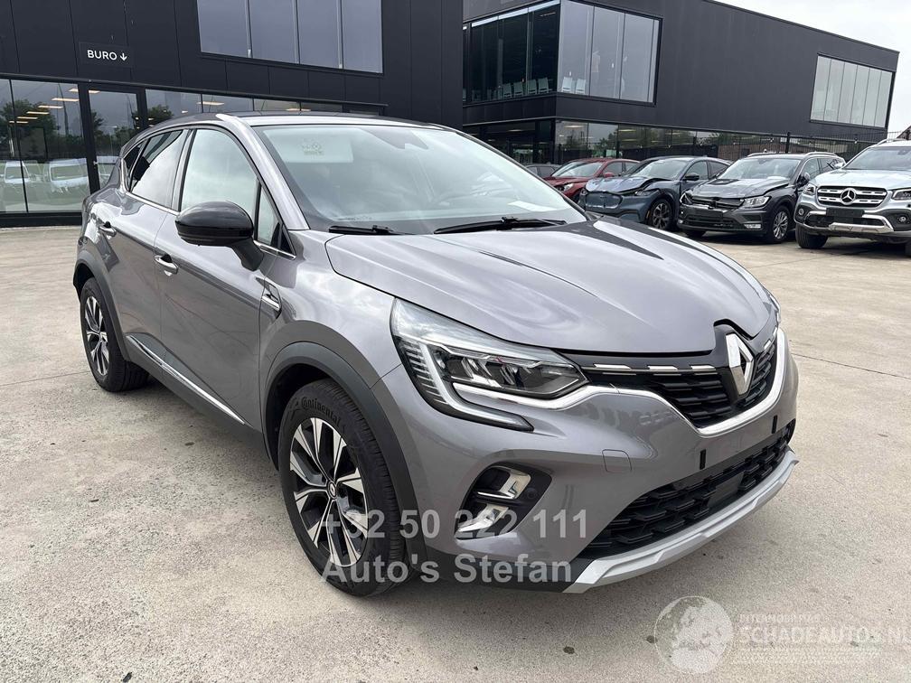 Renault Captur TECHNO